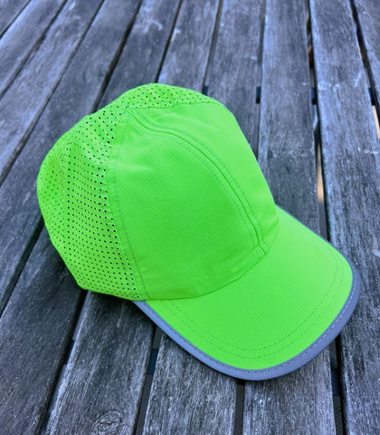 NO BRAND ON IT - Quick dry cap - High Viz Fluro Green